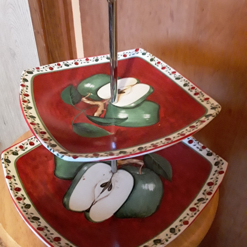 Multiple purpose Snack tray. - Picture 2 of 2